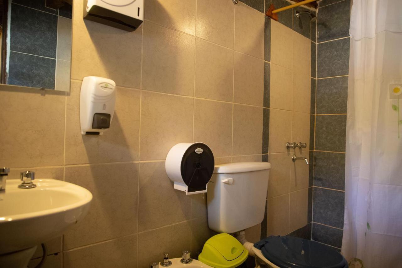 La Casa Del Arbol - Hostel El Bolsón Eksteriør bilde