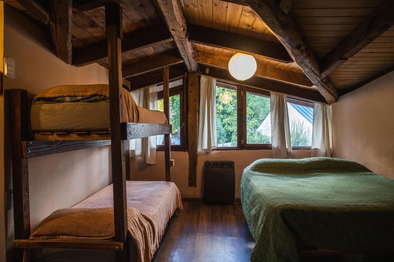 La Casa Del Arbol - Hostel El Bolsón Eksteriør bilde